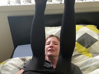 Missdemii always has time for a pussy wank with a vibrator.